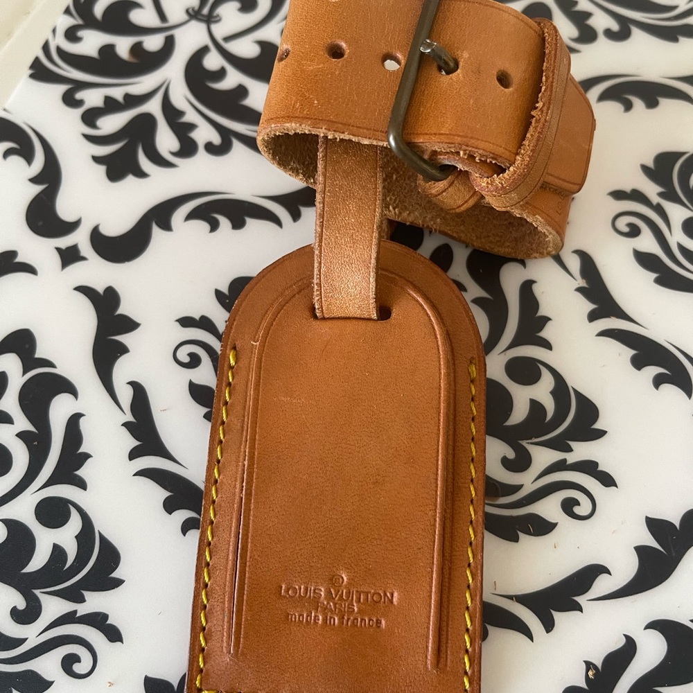 Louis Vuitton, Luggage Tag & Belt Set